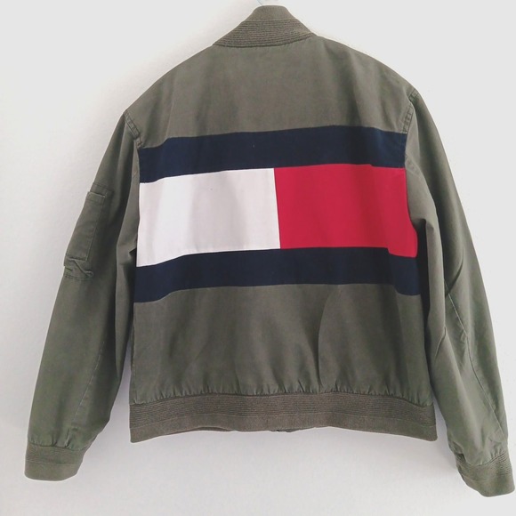 Tommy Hilfiger Jackets & Blazers - Tommy Hilfiger Canvas Bomber‎ Jacket Womens Medium Green Khaki FLAG Back Retro
